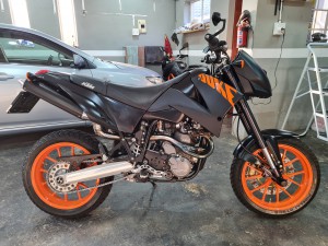 KTM DukeII 640 LC4