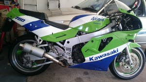ZX750R